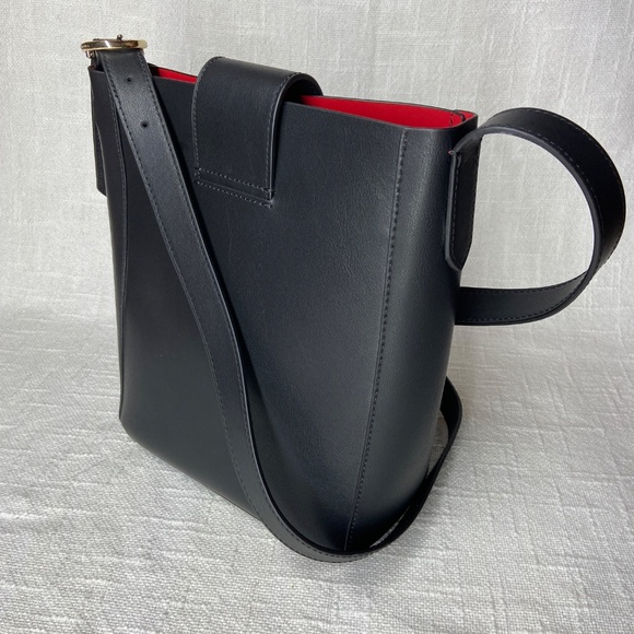 Banana Republic Black Leather Bucket Bag Purse with Red Interior - Picture 3 of 15
